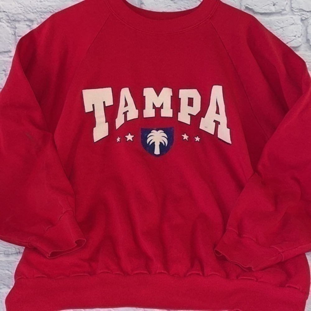 Vintage Tampa 1995 Pullover Crew Neck Sweatshirt